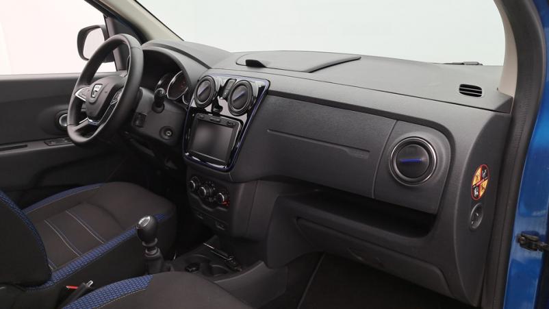 Vente en ligne Dacia Lodgy  1.5 Blue dCi 115ch Manuelle/6 15-ans celebration au prix de 16 550 €