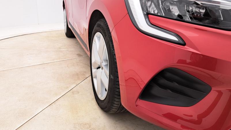 Vente en ligne Renault Clio 5P 1.0 TCe 90ch Manuelle/6 Zen au prix de 15 030 €