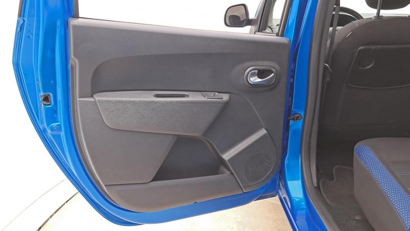 Vente en ligne Dacia Lodgy  1.5 Blue dCi 115ch Manuelle/6 15-ans celebration au prix de 16 550 €
