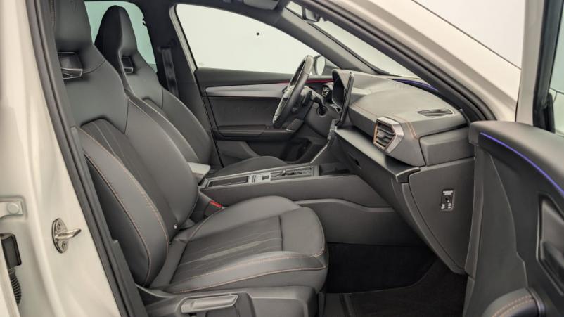 Vente en ligne Cupra Formentor 1.4 E-HYBRID 245 CH DSG6 VZ au prix de 31 590 €