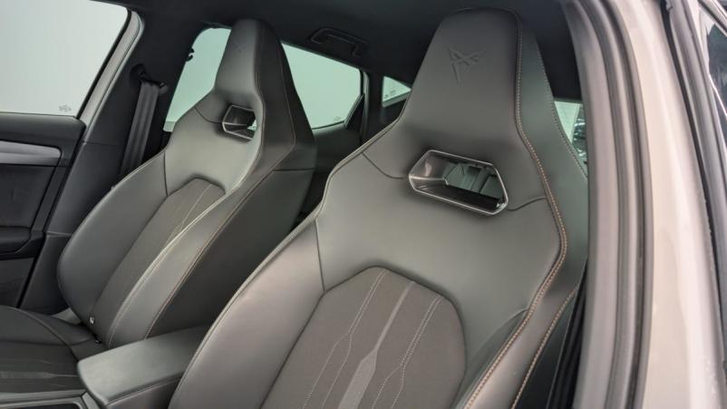 Vente en ligne Seat Leon 1.4 E-HYBRID 245 CH DSG6 VZ au prix de 27 470 €