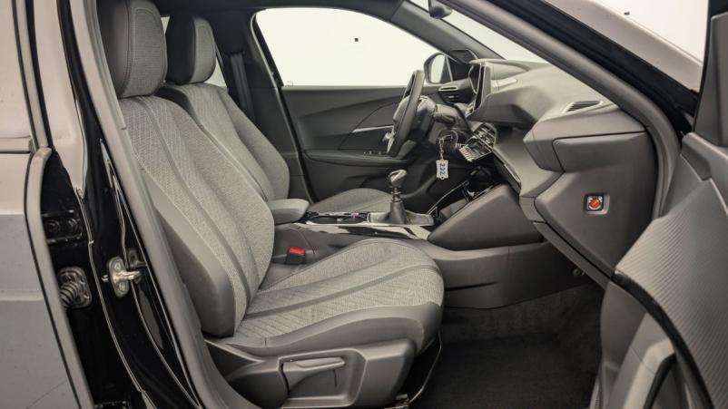 Vente en ligne Peugeot 2008 PureTech 100 S S BVM6 Allure au prix de 19 230 €