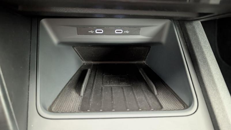 Vente en ligne Seat Leon 1.4 E-HYBRID 245 CH DSG6 VZ au prix de 27 470 €