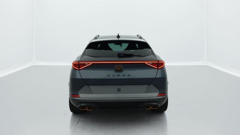 Vente en ligne Cupra Formentor 1.4 E-HYBRID 245 CH DSG6 VZ au prix de 30 560 €