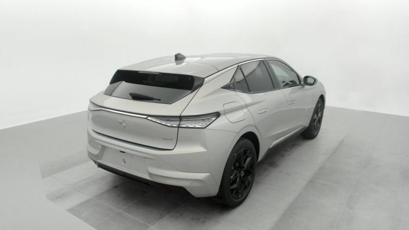 Vente en ligne Ds DS4 Hybride 136 e-DCT6 Pallas au prix de 31 390 €