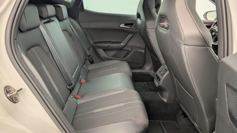 Vente en ligne Cupra Formentor 1.4 E-HYBRID 245 CH DSG6 VZ au prix de 31 590 €