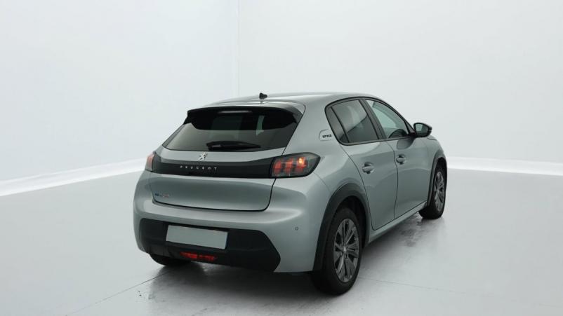 Vente en ligne Peugeot 208 50 KWH 136CH STYLE au prix de 20 260 €