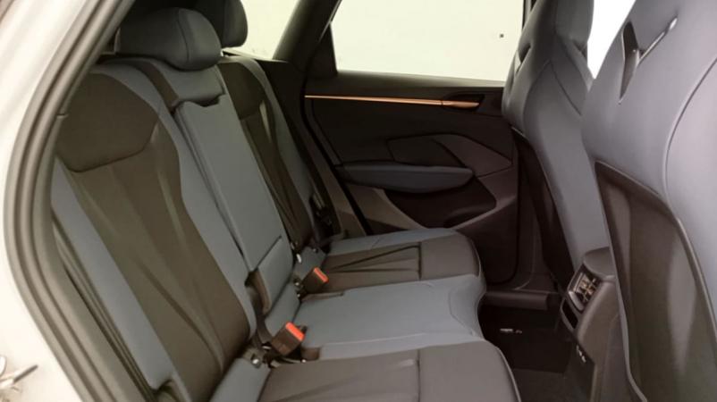 Vente en ligne Cupra Terramar 1.5 eTSI Hybrid 150 ch DSG7 V au prix de 38 090 €
