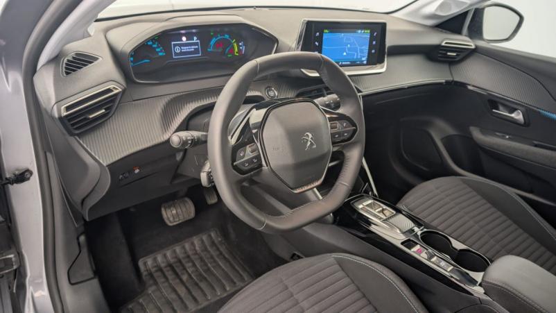 Vente en ligne Peugeot 208 50 KWH 136CH STYLE au prix de 20 260 €