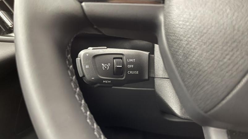 Vente en ligne Ds Ds3 Crossback Ds3 crossback E-Tense Rivoli 136ch au prix de 31 400 €