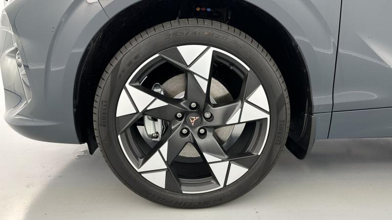 Vente en ligne Cupra Terramar Terramar 1.5 eHybrid 204ch V DSG6 au prix de 44 400 €
