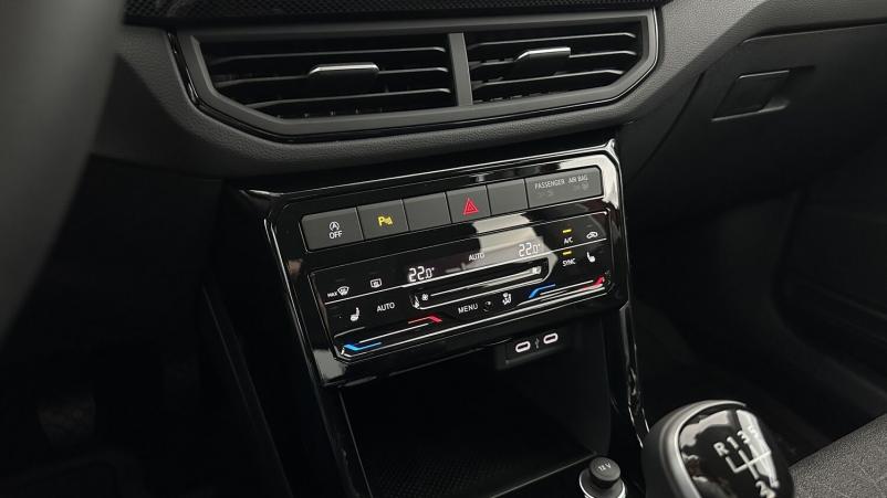 Vente en ligne Volkswagen T-Cross T-cross 1.0 TSI 95ch Life au prix de 24 710 €
