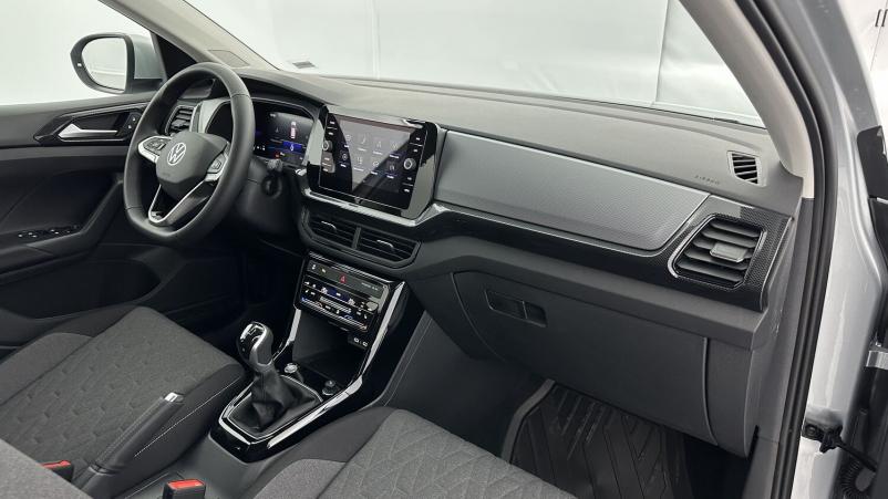 Vente en ligne Volkswagen T-Cross T-cross 1.0 TSI 95ch Life au prix de 24 710 €