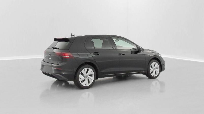 Vente en ligne Volkswagen Golf Golf VIII 1.5 eTSI EVO2 150ch Life Plus DSG7 au prix de 33 200 €