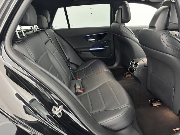 Vente en ligne Mercedes Classe C Break 300 e Hybrid EQ 204+129ch AMG Line + Attelage au prix de 43 990 €