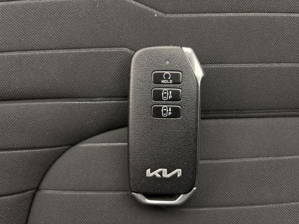 Vente en ligne Kia Sportage 1.6 T-GDi 265ch PHEV Design BVA6 4x4 au prix de 31 990 €
