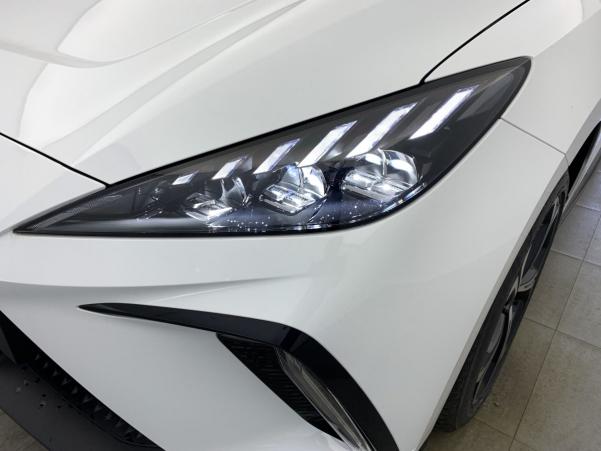 Vente en ligne Mg MG4 Electric 64kWh - 320 kW 4WD XPOWER au prix de 29 950 €