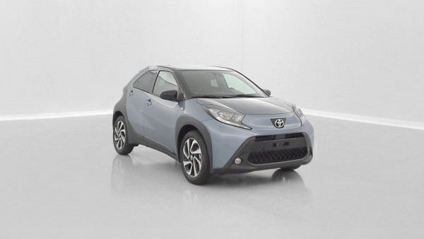 Vente en ligne Toyota Aygo Aygo x 1.0 VVT-i 72ch Design de 2024 au prix de 17 400€