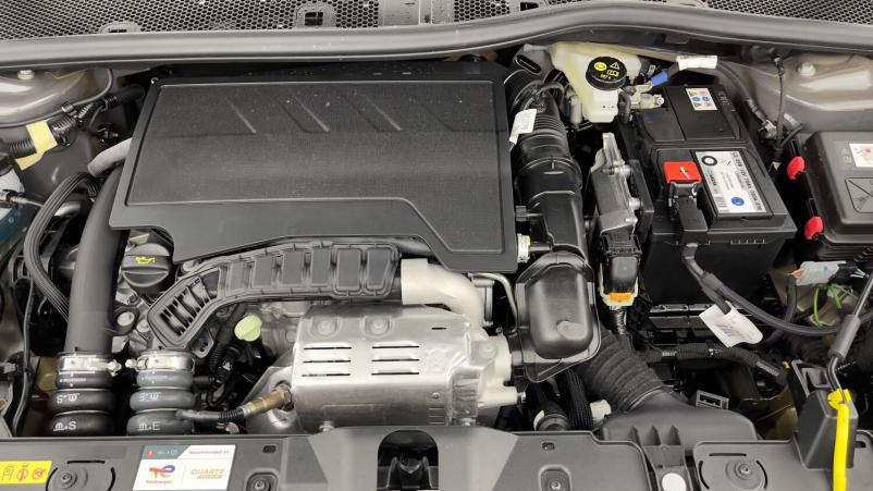 Vente en ligne Peugeot 2008 2008 II(2) 1.2 PureTech 100 Allure au prix de 22 700 €