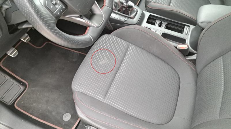 Vente en ligne Ford Focus 5P 1.0 EcoBoost mHEV 155ch Manuelle/6 St-line x au prix de 20 910 €