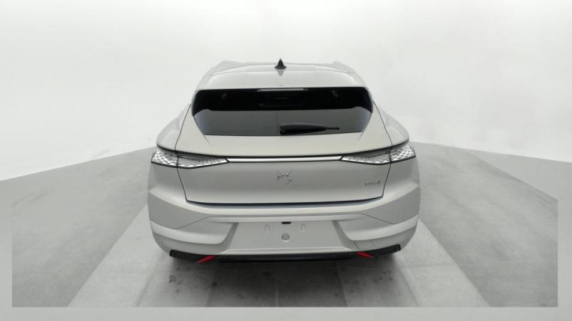 Vente en ligne Ds DS4 Hybride 136 e-DCT6 Pallas au prix de 31 390 €