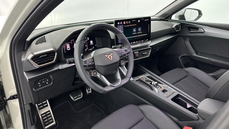 Vente en ligne Cupra Cupra Leon Sportstourer Leon st 2.0 TDI 150ch V DSG7 au prix de 34 400 €