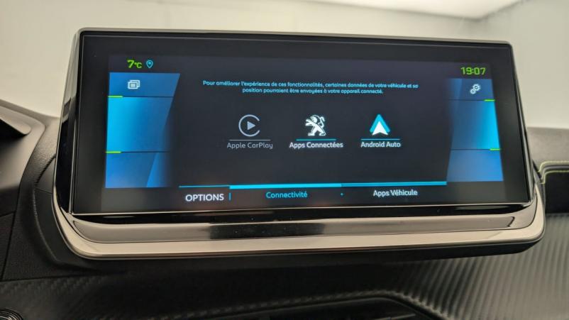 Vente en ligne Peugeot 208 50 KWH 136CH GT au prix de 25 210 €