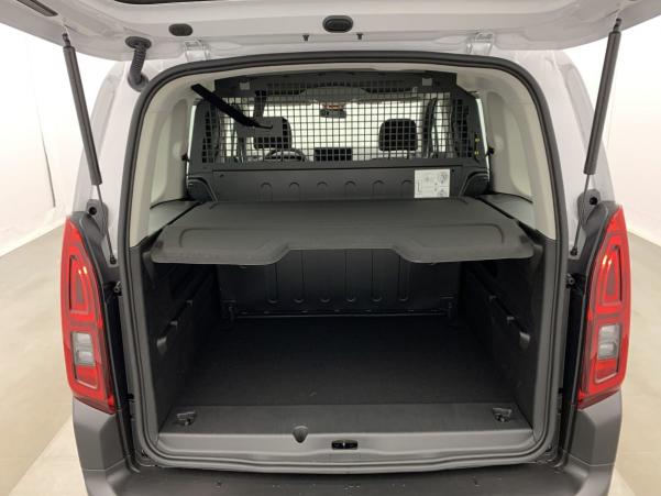 Vente en ligne Opel Combo Cargo CA M BLUEHDI 100 S S BVM6 au prix de 23 250 €