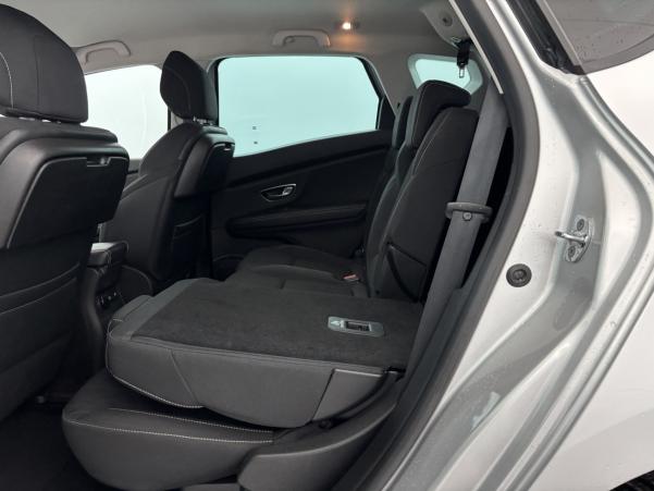 Vente en ligne Renault Scenic 4 1.5 dCi 110ch Limited EDC au prix de 14 990 €