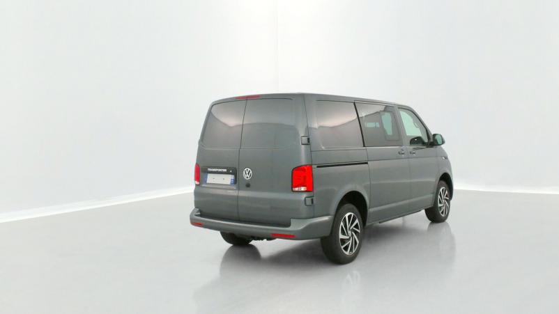 Vente en ligne Volkswagen Transporter Transporter T6.1 PROCAB L1 2.0 TDI 150ch Business Plus DSG7 au prix de 56 100 €