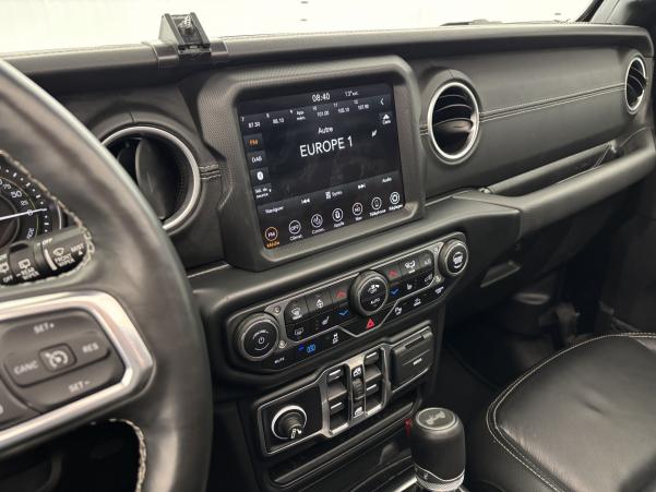 Vente en ligne Jeep Wrangler 2.0 T 380ch 4xe Overland Command-Trac au prix de 59 990 €