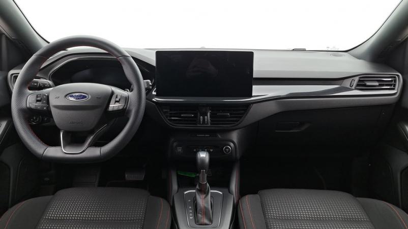 Vente en ligne Ford Focus 5P 1.0 EcoBoost mHEV 155ch Automatique/7 St-line x au prix de 25 680 €