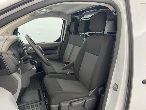 Vente en ligne Fiat Scudo Standard 100 kW batterie 50 kWh Pro Lounge au prix de 21 890 €