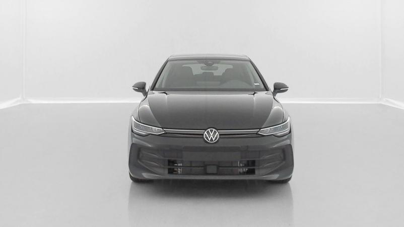 Vente en ligne Volkswagen Golf Golf VIII 1.5 eTSI EVO2 150ch Life Plus DSG7 au prix de 33 200 €