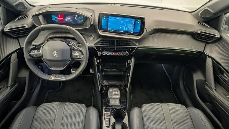 Vente en ligne Peugeot 208 50 KWH 136CH GT au prix de 25 210 €