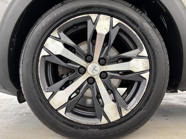 Vente en ligne Peugeot 3008 1.5 BlueHDi 130ch GT Line EAT8 + Attelage au prix de 20 980 €