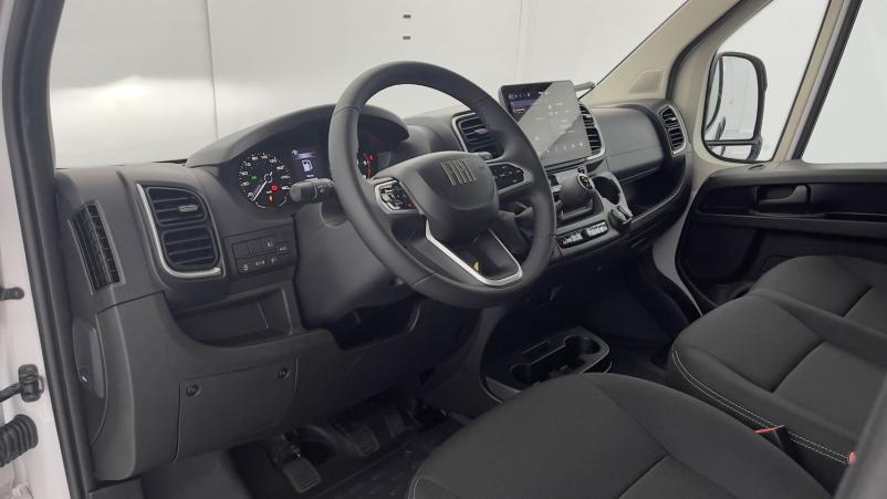 Vente en ligne Fiat Ducato Fourgon Ducato III 3.3 MH2 2.2 140ch Pack Premium Connect au prix de 34 500 €