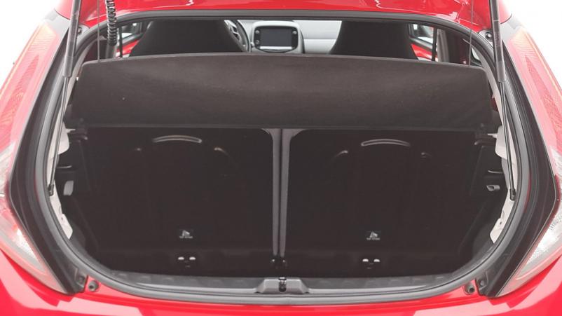 Vente en ligne Toyota Aygo 5P 1.0 VVTi 72ch Automatique/5 X-play au prix de 14 520 €