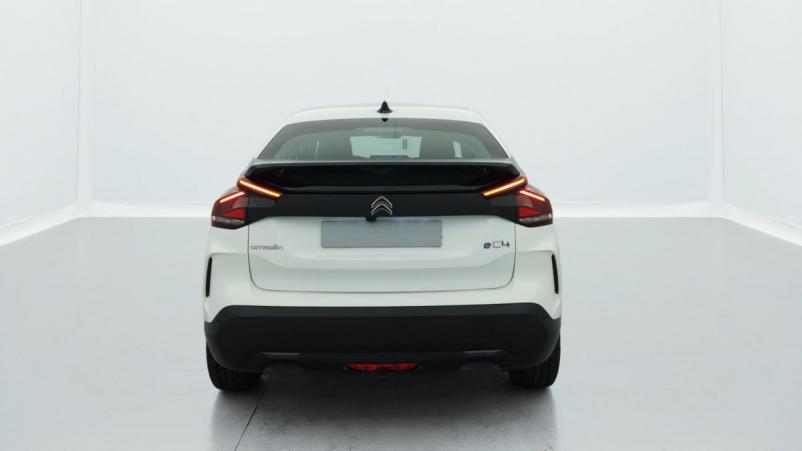 Vente en ligne Citroën Ë-C4 136 ch autonomie standard Automatique Plus au prix de 22 320 €