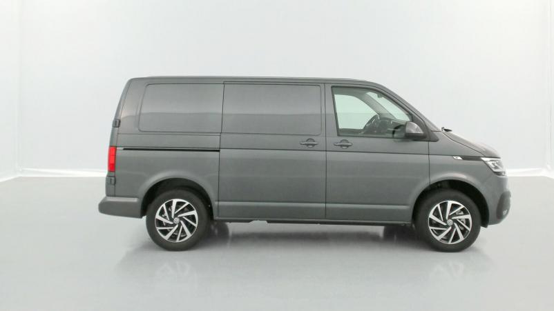 Vente en ligne Volkswagen Transporter Transporter T6.1 VAN 2.8T L1H1 2.0 TDI 204ch Business Plus DSG7 au prix de 58 140 €