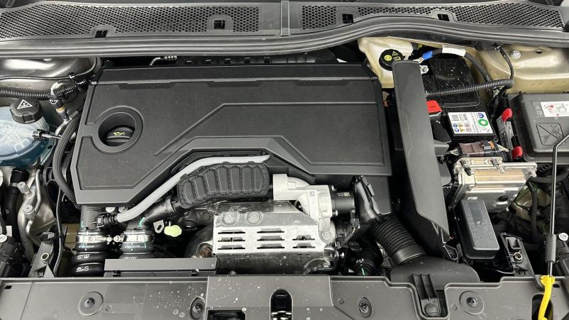 Vente en ligne Peugeot 208 208 II(2) 1.2 Hybrid 100ch Style e-DCS6 au prix de 21 410 €