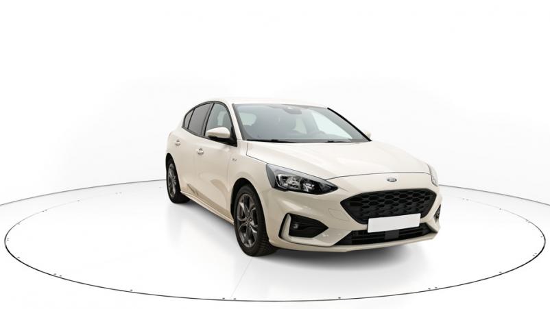 Vente en ligne Ford Focus 5P 1.0 EcoBoost mHEV 155ch Manuelle/6 St-line x au prix de 20 910 €