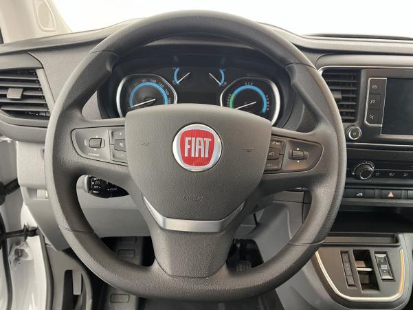 Vente en ligne Fiat Scudo Standard 100 kW batterie 50 kWh Pro Lounge au prix de 21 890 €