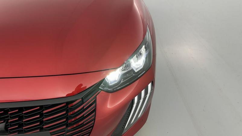 Vente en ligne Peugeot 208 208 II(2) 1.2 PureTech 100ch Allure au prix de 20 400 €