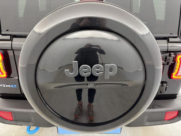 Vente en ligne Jeep Wrangler 2.0 T 380ch 4xe Overland Command-Trac au prix de 59 990 €