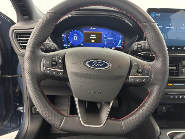 Vente en ligne Ford Focus 1.0 Flexifuel mHEV 125ch ST-Line Suréquipée au prix de 20 990 €