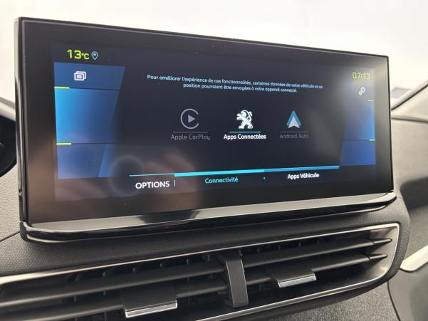 Vente en ligne Peugeot 3008 HYBRID 225ch Allure Pack e-EAT8 + Attelage au prix de 20 990 €