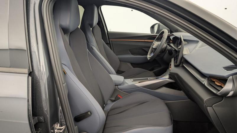 Vente en ligne Cupra Terramar 1.5 eTSI Hybrid 150 ch DSG7 V au prix de 39 630 €