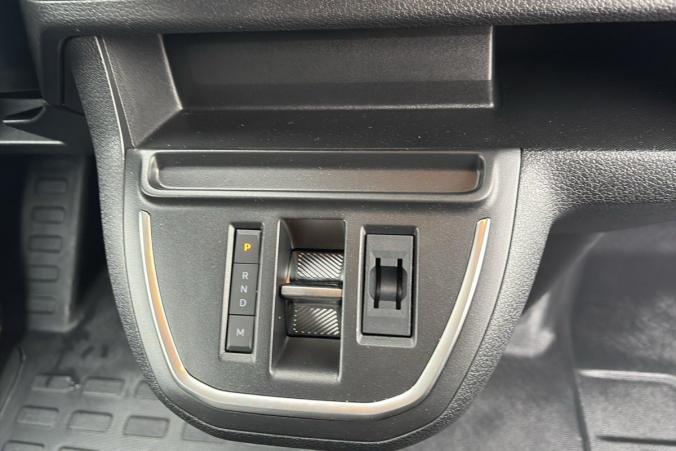 Vente en ligne Citroën Jumpy Fourgon XL BLUEHDI 180 S S EAT8 au prix de 32 640 €
