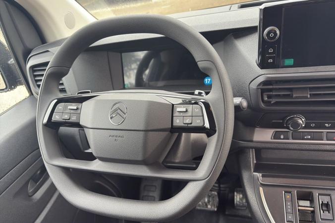 Vente en ligne Citroën Jumpy Fourgon XL BLUEHDI 180 S S EAT8 au prix de 32 640 €